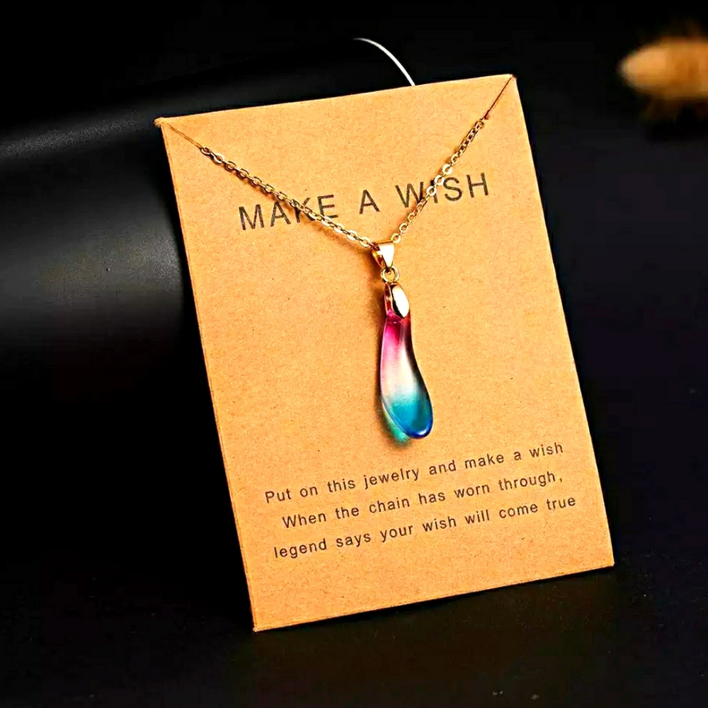 Brand new Adorable Multi-colored Necklace